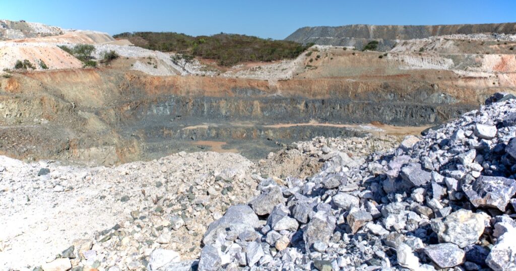 Nigeria unveils world-class mineral discovery as new 3.3 million-tonne lithium reserve comes to light